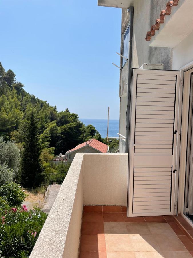 Sea View Apartment Sveti Stefan Eksteriør billede